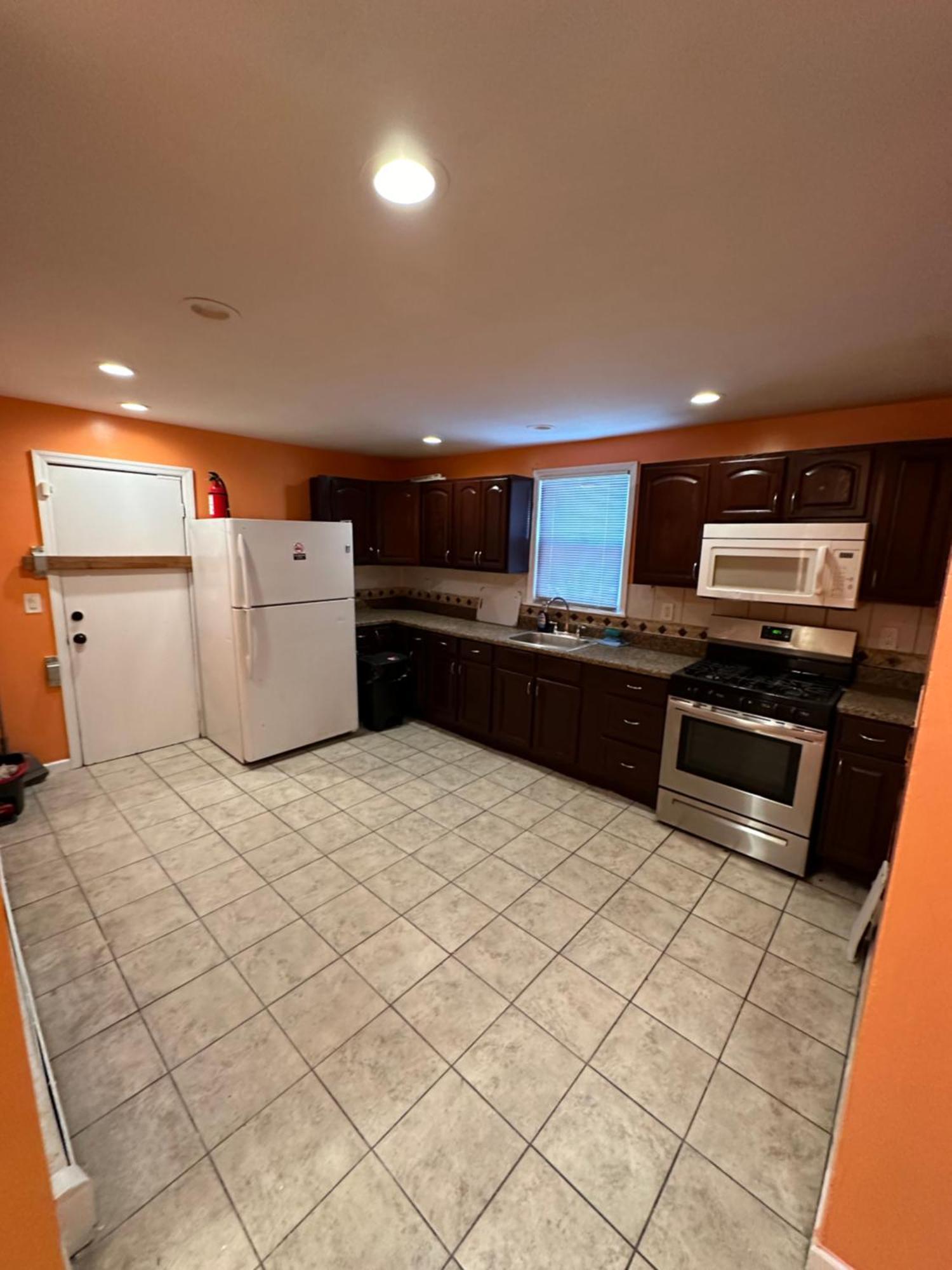 Fidelia Jade Room Queen Bed Minutes From Newark Liberty International Airport And Newark Penn Station Exterior foto